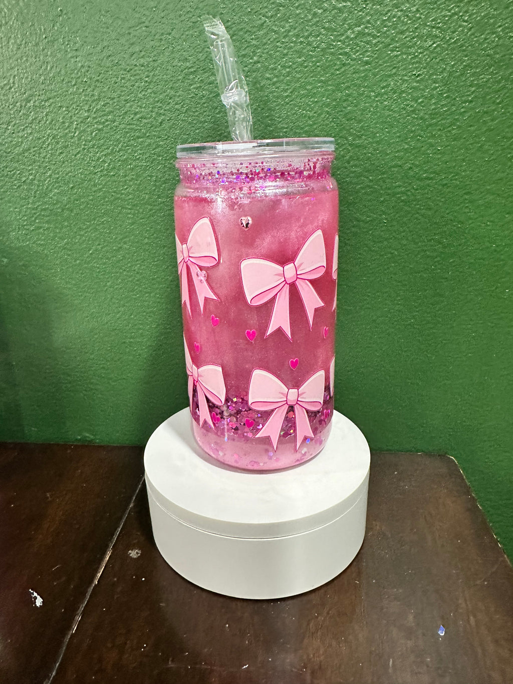 Pink Bows 16oz Acrylic Snowglobe Tumbler.