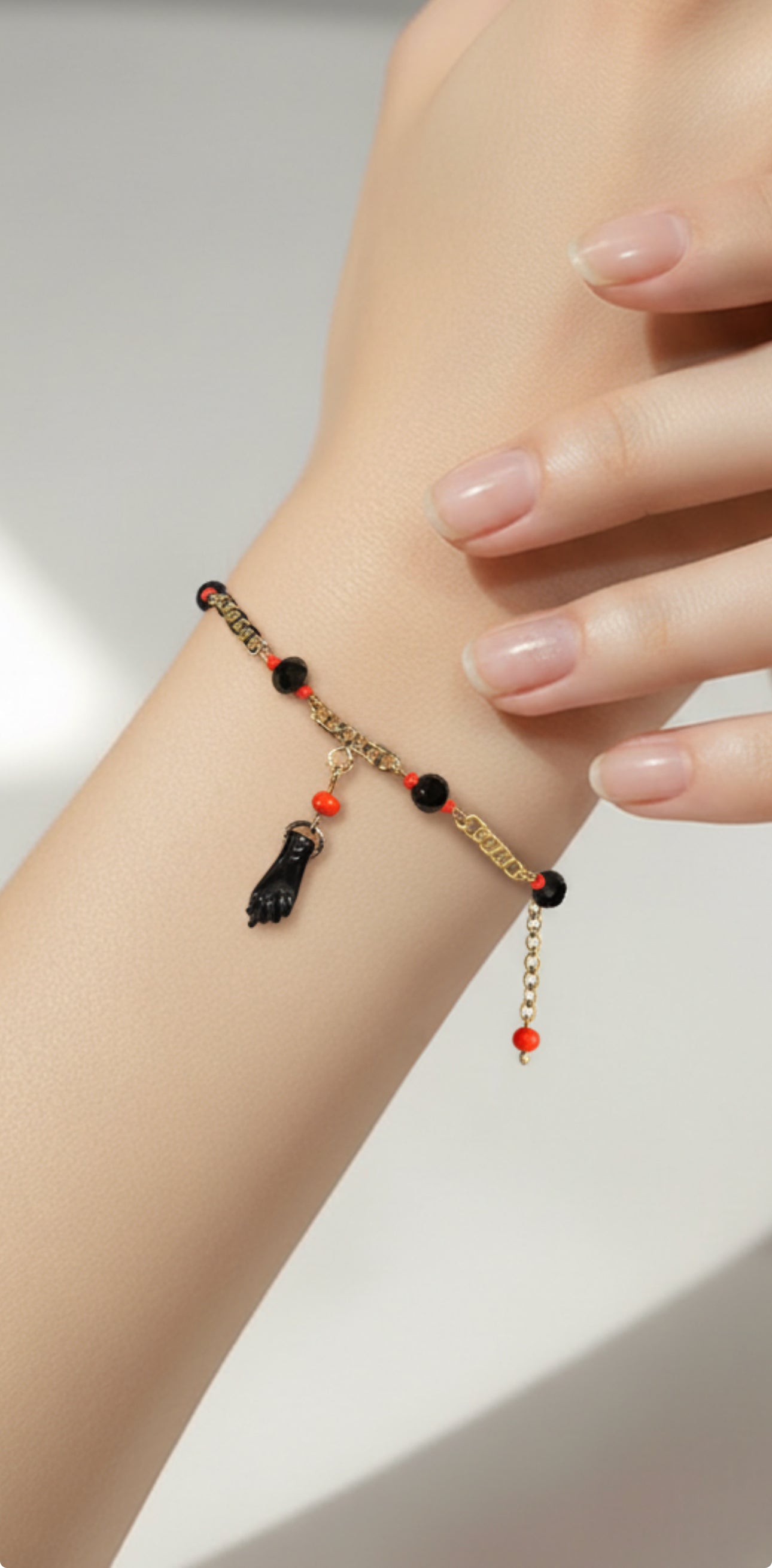 Azabache Pulsera de protección para mujer.